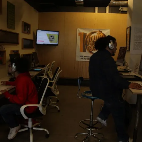 Big Gigantic Mac Computer Lab